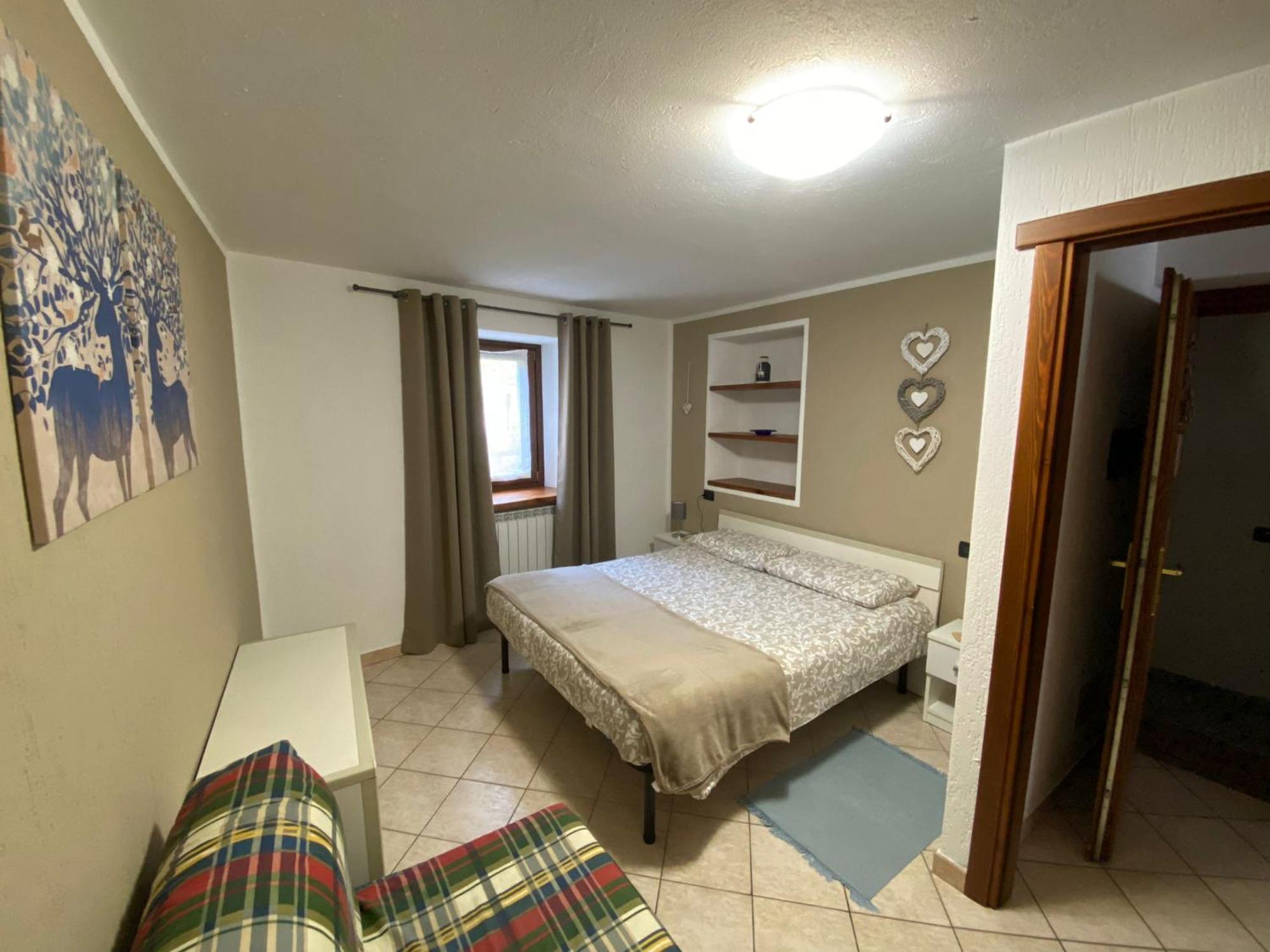 Casa Vacanze A La Salle Exterior photo